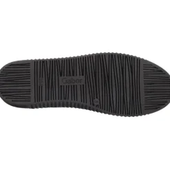 Sneakers*Gabor Baba