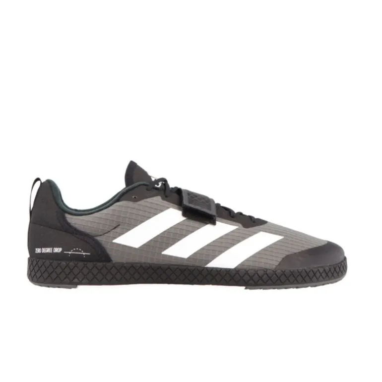 Baskets*Adidas The Total
